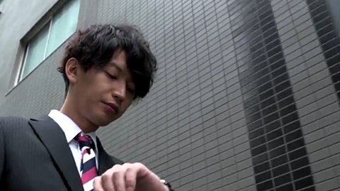 C__8020's tweet photo. ．

.

.

．

．

．

．

．

      ５分の遅刻か…… 

.

.

．

             また今日も “ お仕置き ” だな

.

.

．

．

#RTしたnrさんbotさんフォローする https://t.co/foHVQmKv8z