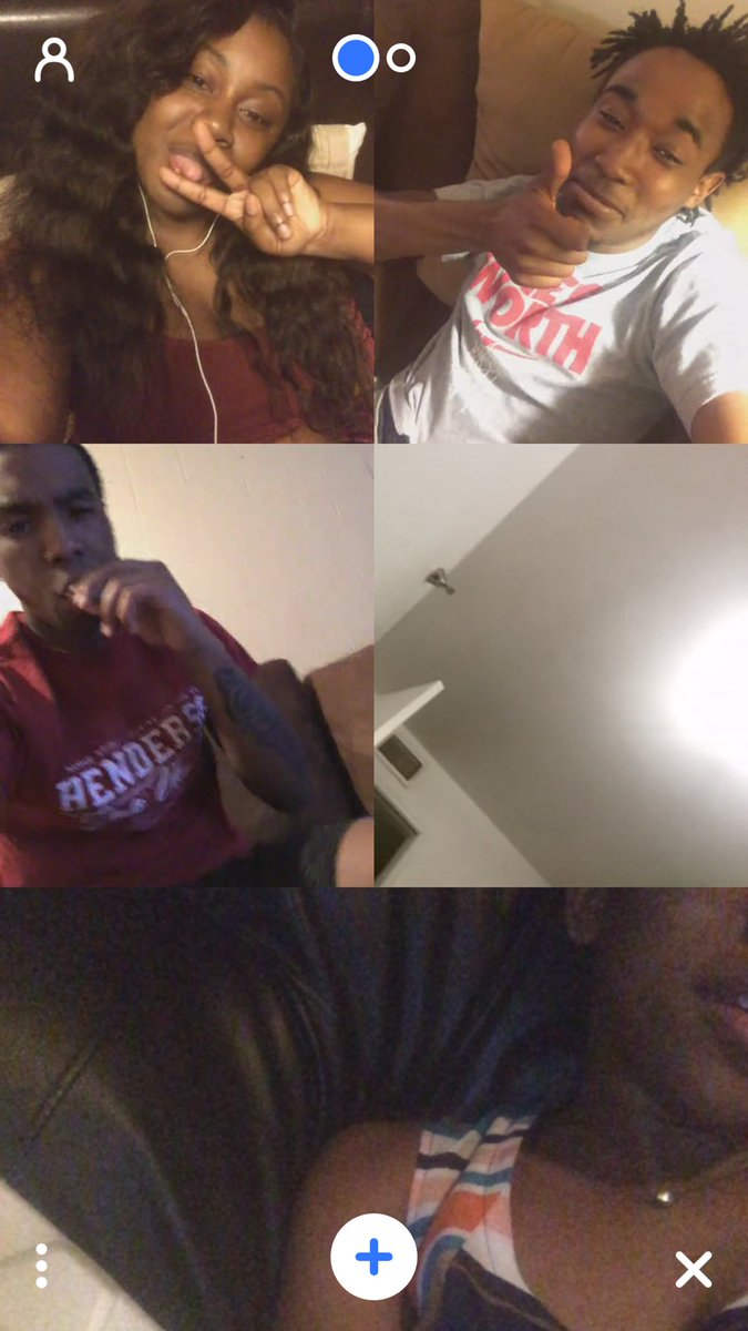 RoadToSuccess_'s tweet photo. they are funny asf . @rlhh__ @SaYQuan_3xx @_GottemCoach @OhSheFancyy_ @ #houseparty #hsu18 https://t.co/Yr9tOIaNKW