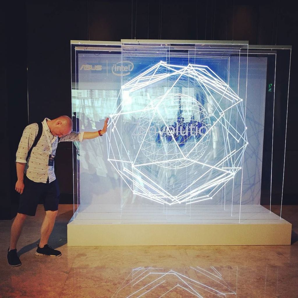 InfinitePlusT's tweet image. Looks like @thtmtsmth is ready for #ASUS #Zenvolution at #Computex2016. Stay tuned for our coverage! by engadget