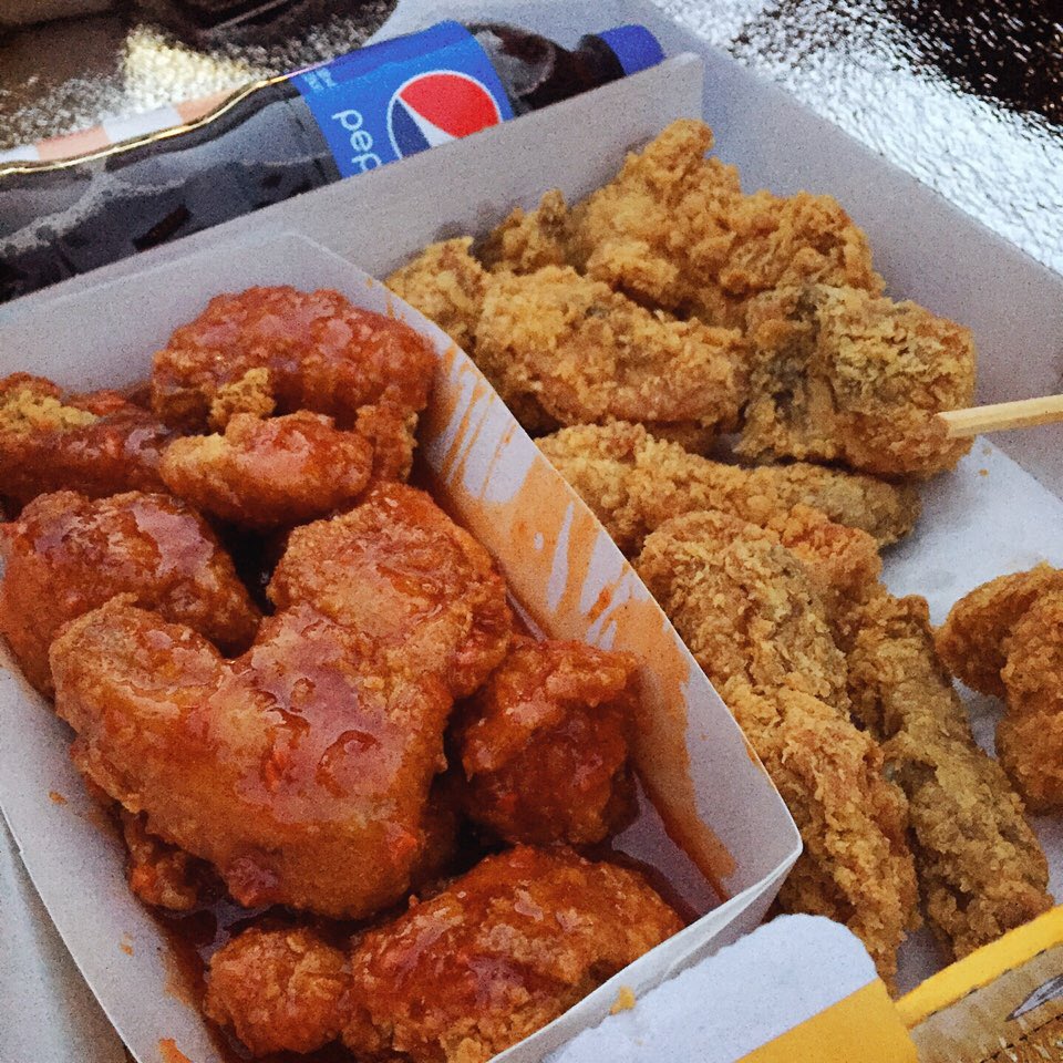 #한강 #치킨 #반반 #맛있ㅇ 꿀타임~