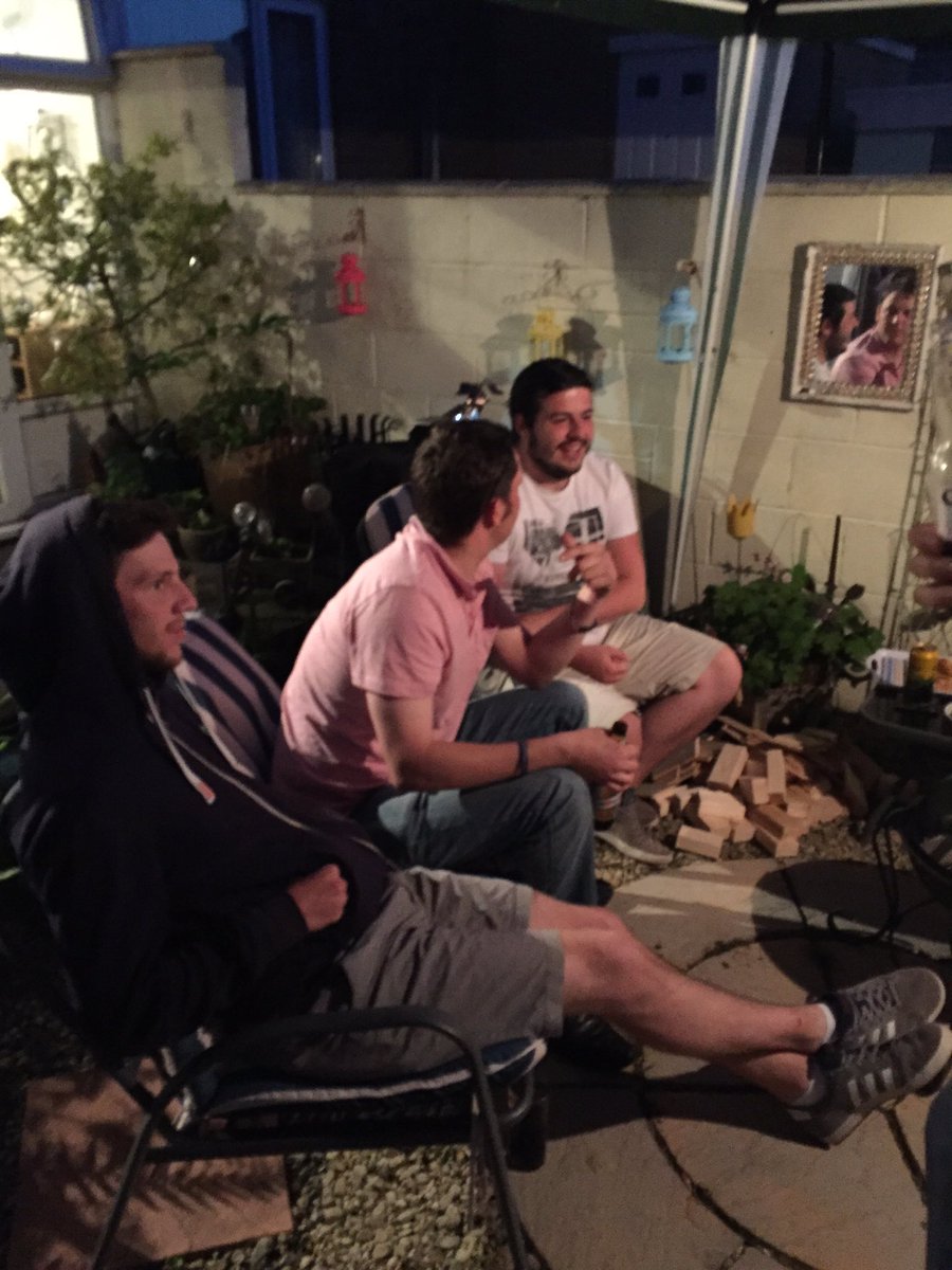 Bank holiday BBQ 💕🍔