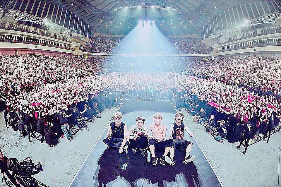 OORer_moe38's tweet photo. ワンオク専用垢作りました!!!
とにかくONE OK ROCKが大好きです
気軽にフォローお願いします🌟
#OORerさんと繋がりたい
#OORerさんはRT 
#RTした人全員フォローする https://t.co/Oq44Wj6fXe