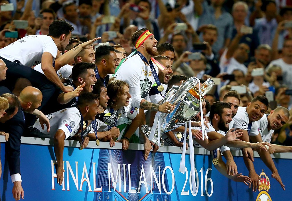 ChampionsLeague's tweet photo. Sergio Ramos: "It will remain in my heart that I lifted the trophy as captain in Milan." #UCLfinal https://t.co/mlBAICMGHR