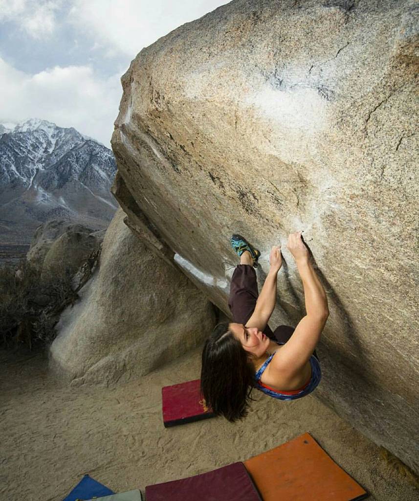 Photo by women.rock.climbing on Instagram. #climbing #bouldering #iloveclimbing #climbinglife #escalada