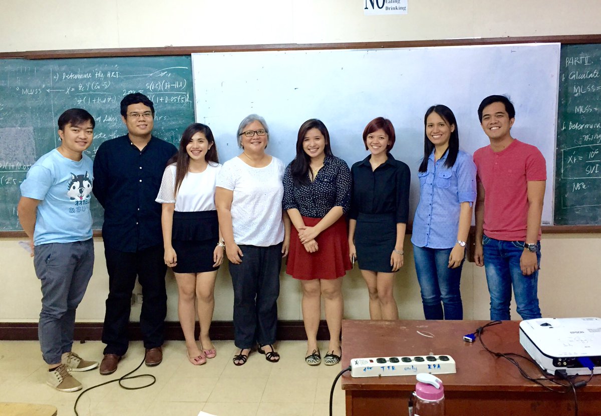 eybilim's tweet image. Almoooost!!! Thank God!!❤️ #thesispresentation @geloulovatics @brrrnrrrd @monikkatadeo @IamPapeesh