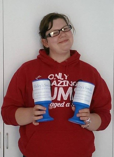 RhileysSmile's tweet photo. Thank you to our special friend & #TeamRhiley Volunteer for being our Collection Pot holder for her hometown Hull! https://t.co/X5iUTwrgKU