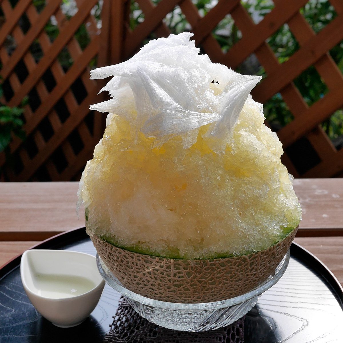 IceKingdomMovie's tweet photo. ✨氷フェス ラインナップ⑦✨
雪うさぎ @yukiusagi246 のかき氷は、なんといってもふわっふわの綿雪のような食感が魅力❣

↓氷フェスへの参加はこちら↓
https://t.co/BIri5ILEpI https://t.co/CE530xsaRy