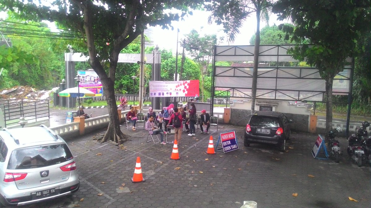 bemfpsiumby's tweet photo. Yuk merapat yuk https://t.co/hOJWT534tw