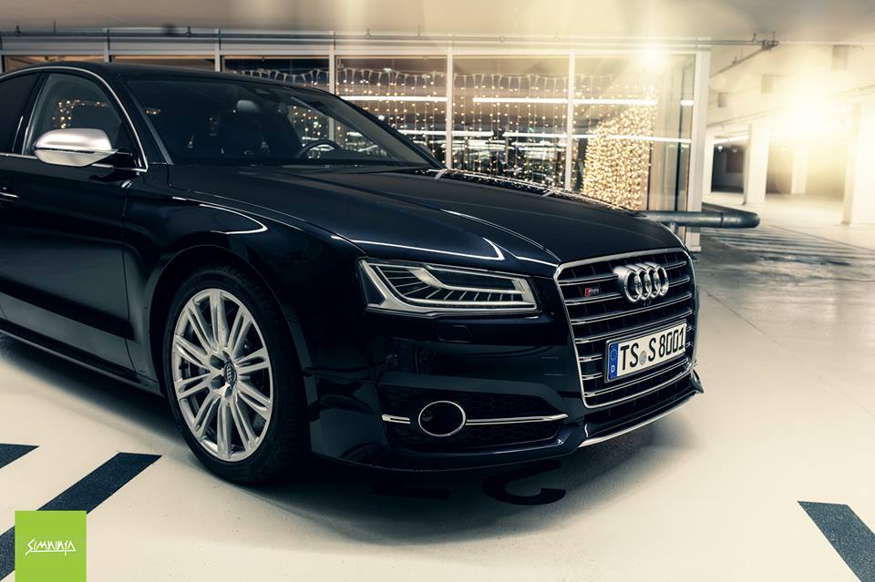 audisouthafrica's tweet photo. The #Audi S8. First-class performace. First-class comfort. 
Img: @simninja https://t.co/xaMdpRKiqW