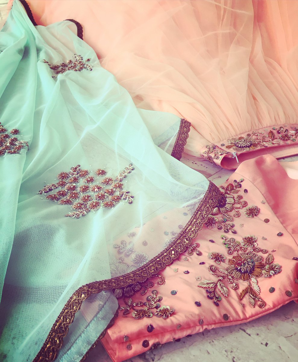 Our #MondayMotivation comes from these soothing pastels at our designer studio! 

#Riantas