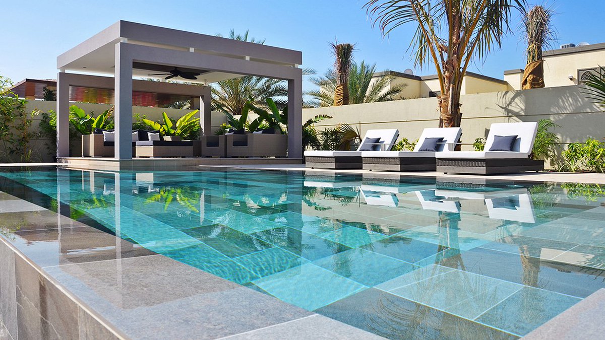ceramichekeope's tweet photo. #KProjects in #Dubai 
Thanks to @HolidayLightz for kind cooperation!
#Porcelain #swimmingpools https://t.co/vXUNCdHL98