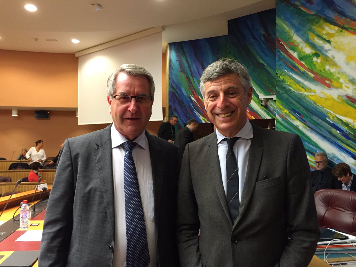 PhilippeRichert's tweet photo. Je félicite @JLBOHL nommé 1er VP de @acalregion pour remplacer Patrick Weiten https://t.co/Mr36oFE31o
