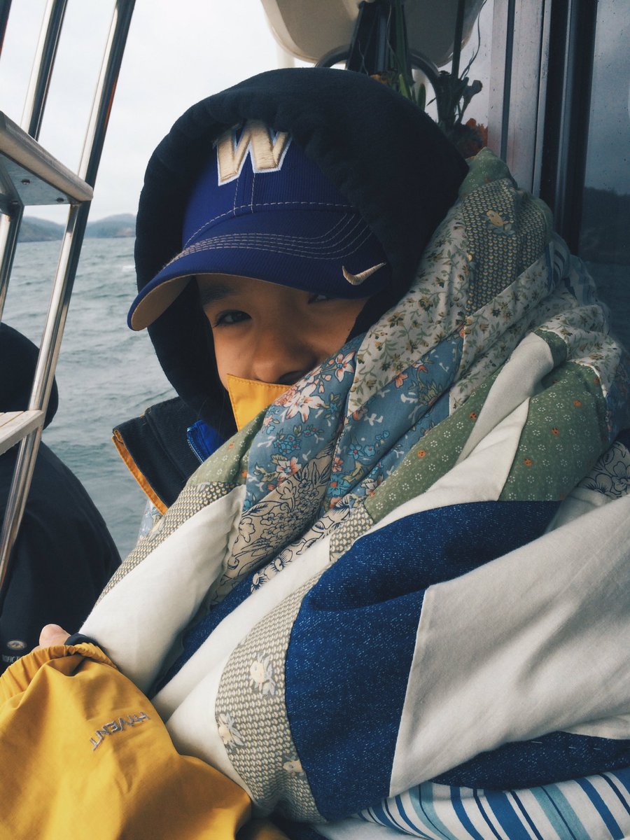 grxceeee's tweet photo. @twaimz I was on a boat and got sea sick. So I wrapped myself in a bad bitch burrito and put a smile on my face. https://t.co/IOmWbK779O