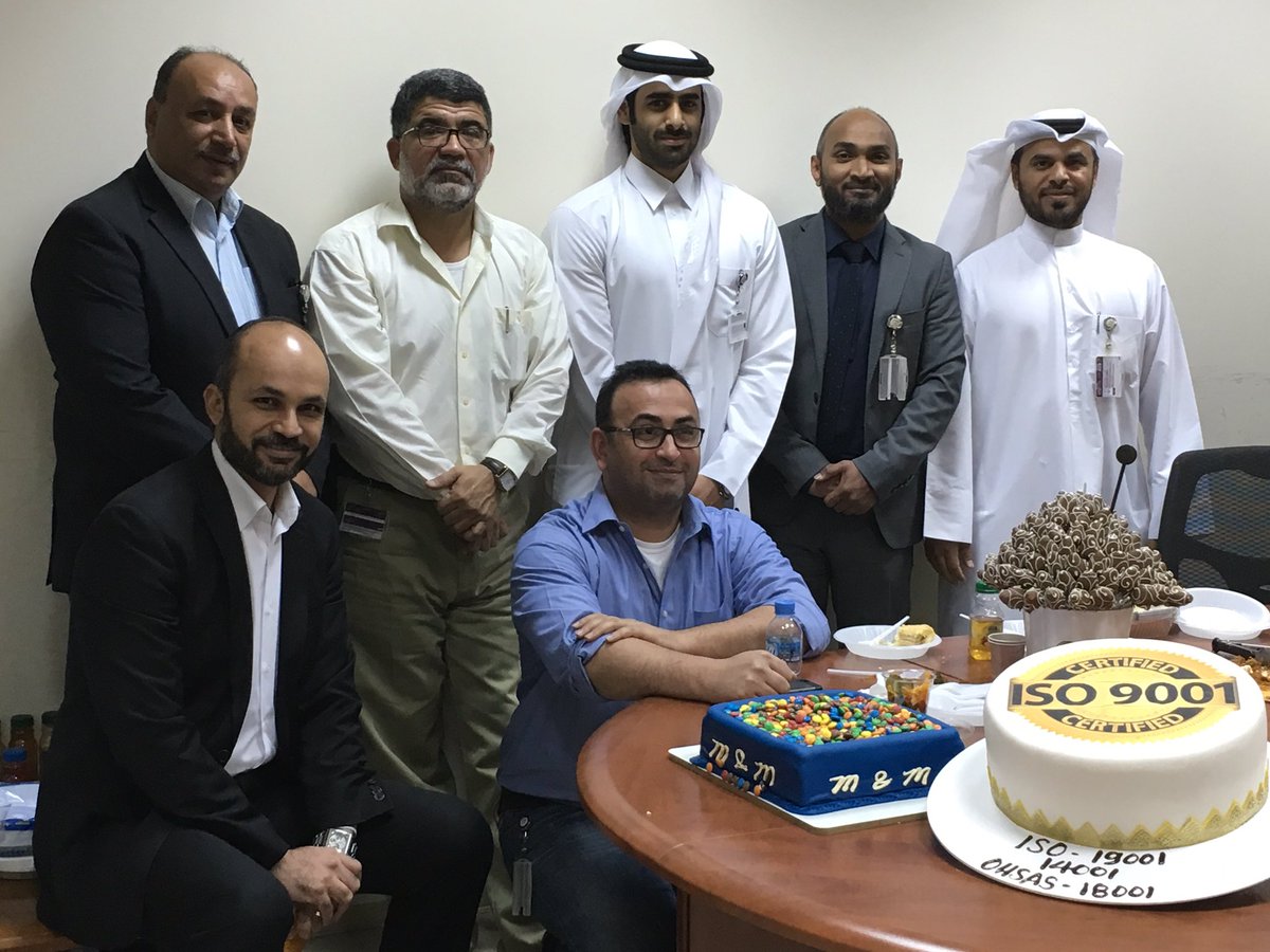 LolwaJAlkuwari's tweet photo. والآن حفل تكريم لفريق العمل الذي عمل في مشروع حصول اللجنة الأولمبية على شهادة الأيزو 👏🏼👏🏼👏🏼👏🏼 https://t.co/UNgOCFY5tY