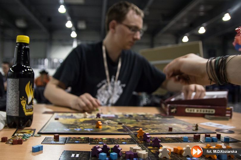 Reaktor_X's tweet photo. Who's coming this Thursday to play #BoardGames with us? #StartupLife #relax https://t.co/nosRbs0dhu https://t.co/0CrkpQUTRp