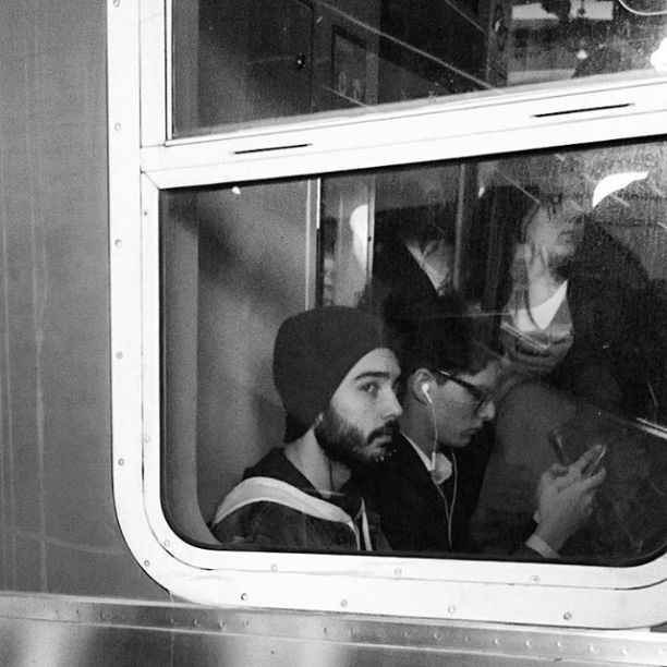 passengers_book's tweet photo. Thinking about the incoming week…. Pensando na semana que chega…. by Paulo Wang at https://t.co/yjSxEqAJPP #street… https://t.co/YkJdK3h4QQ