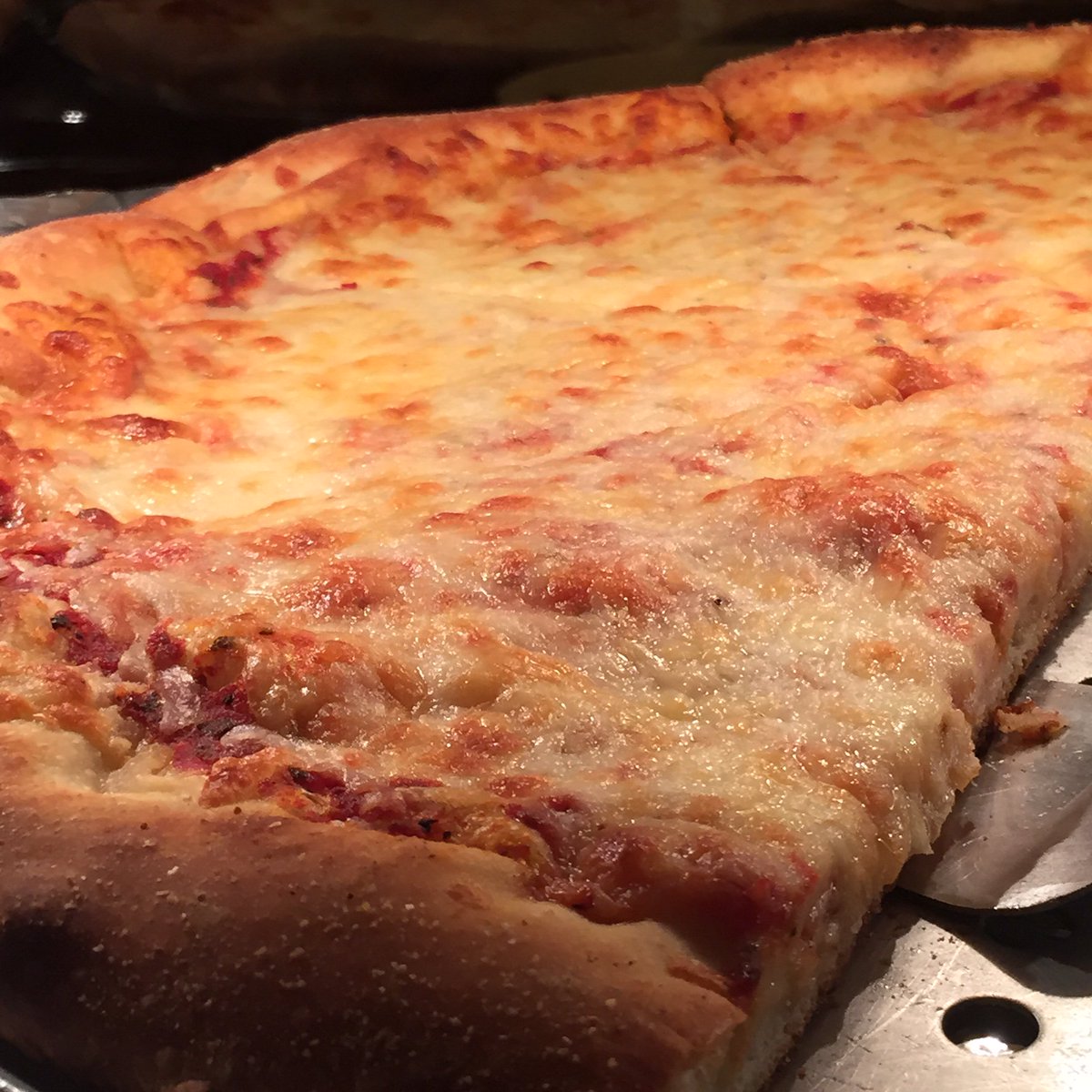 Enjoy tunes from <a href="/MackT123/">Mack</a> starting at 3 today and grab a slice on ur way to the beach #wewillnotforget #memorialday