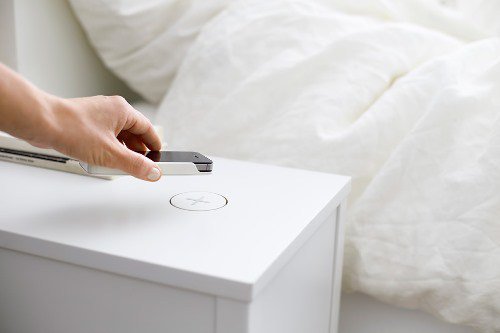 LogicTables's tweet image. Wireless Charging Tables logictables.wordpress.com/2016/05/30/wir…