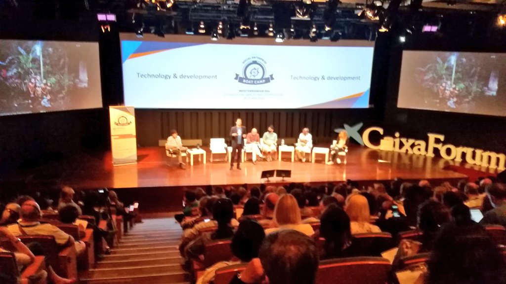 non_profit's tweet photo. Continua il #SEBC2016 a Barcellona. Ora si parla di technology & development. @boatcamp2016 #socinn #socent https://t.co/nJbrHEU7hw