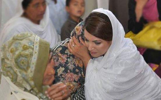 AmnaKamna8872's tweet photo. @SPARCPK @RehamKhan1 best wishes for #mashom https://t.co/ki8S3Am8co