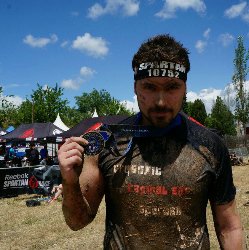 diegomdx's tweet photo. Estados de ánimo #ReebokSpartanRace
Ilusión 😊
Pasión 👊 #LiveTheDelta
Orgullo 💪 #BeMoreHuman https://t.co/0qW4DacVkN