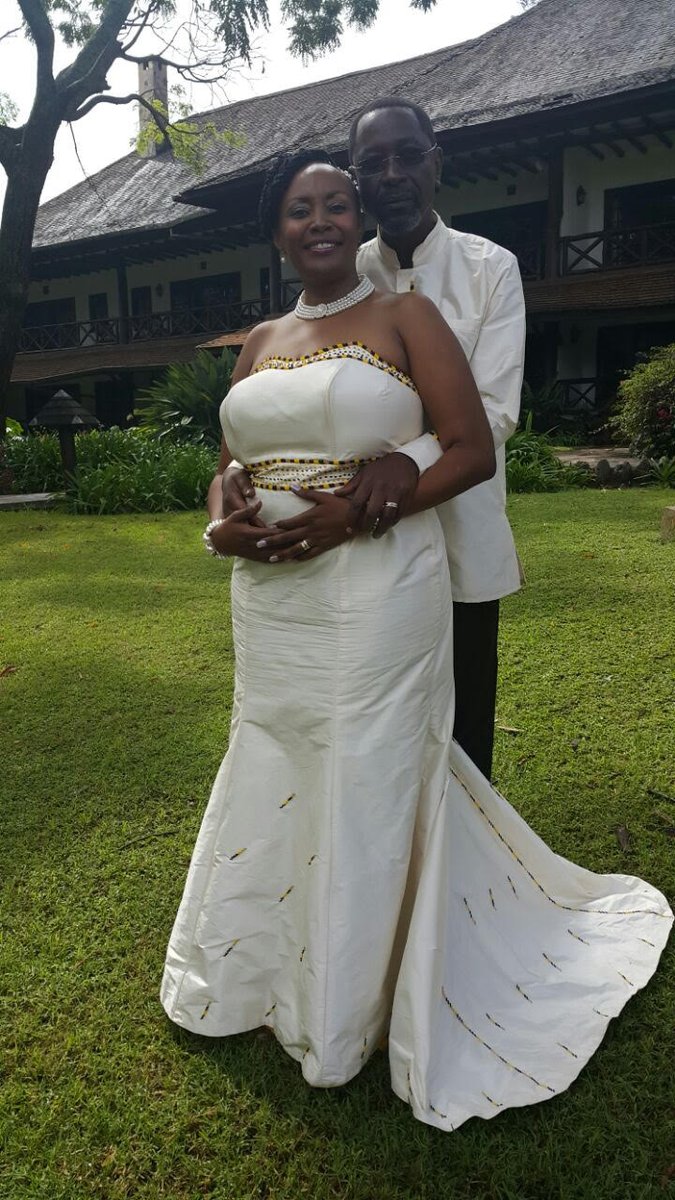 Beautiful couple.<a href="/MefaCreations/">MEFA CREATIONS</a> #for_that_sharp_look