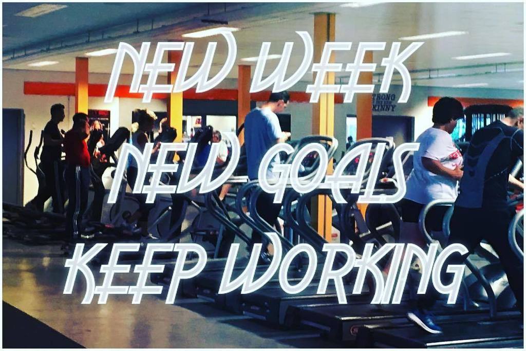 sportschool's tweet photo. sportcentrum_body_4_all : Monday Motivation 
#Sportcentrum_Body_4_All #Body4all #Assen #Bodybuilding #Fitness #Work… https://t.co/hDJtC9RSK3