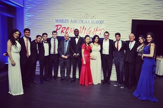 AmmanMAS's tweet photo. #MAS senior class students celebrated the end of their high school tenure with prom night 2016 https://t.co/Yqq9vWUWWa