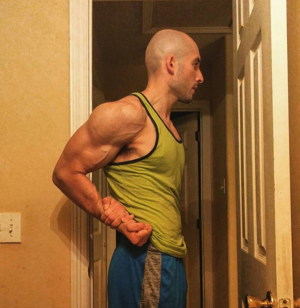 KaanFitness's tweet photo. "You never fail until you stop trying." -Albert Einstein @underarmour 
#Ruleyourself #iwill #proveyourself #underar… https://t.co/Uf9eRHdXEN