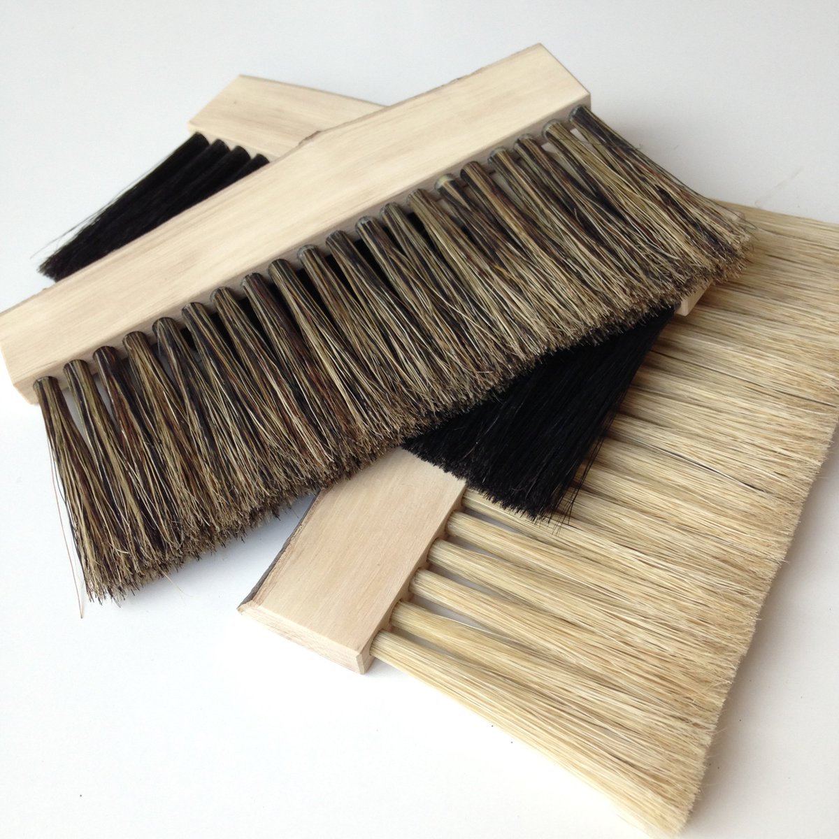 treehooktrook's tweet image. DESK BRUSH Useful for keeping your desk and keyboard clean this brush is available @GARDESHOP and @ClerkenwellLDN