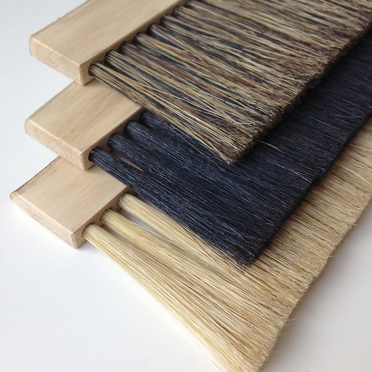 treehooktrook's tweet image. DESK BRUSH Useful for keeping your desk and keyboard clean this brush is available @GARDESHOP and @ClerkenwellLDN