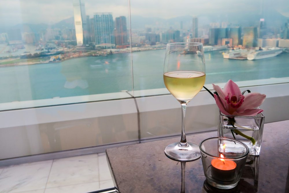 lajollamom's tweet image. How A Luxury Hotel Concierge Can Be A Valuable #JourneyMaker bit.ly/1I6op9t #luxurytravel