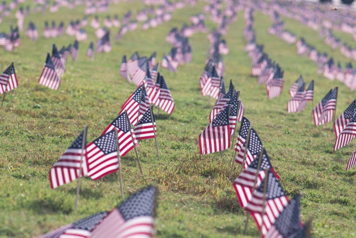 GeoSenter's tweet image. Honoring and remembering our service men and women today. #MemorialDay