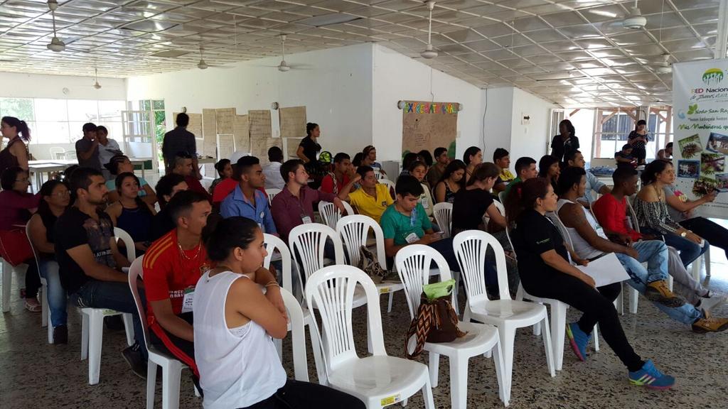 confacaldas's tweet photo. De manera conjunta se construye Manifiesto de la Red de Jóvenes Rurales de Colombia. #redjovenesrurales #MujerConfa https://t.co/PsHg7k8cEq
