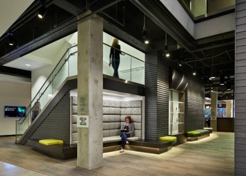 Walls2W's tweet image. Is it a desk is it a chair? No it&apos;s a stairway! bit.ly/1pMQUrg #maximizingspace #designtrends2016