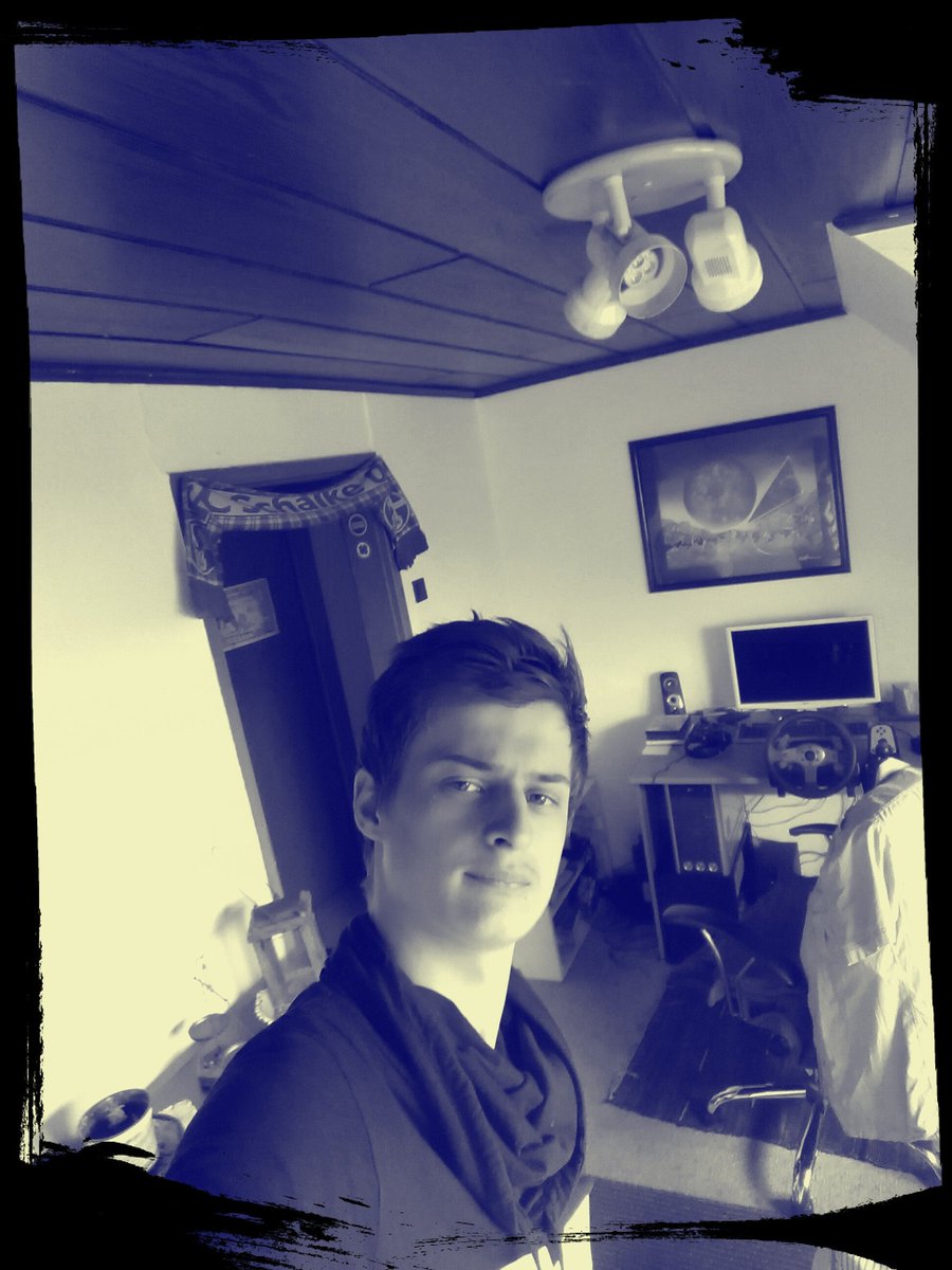Wallo7000 tweet picture