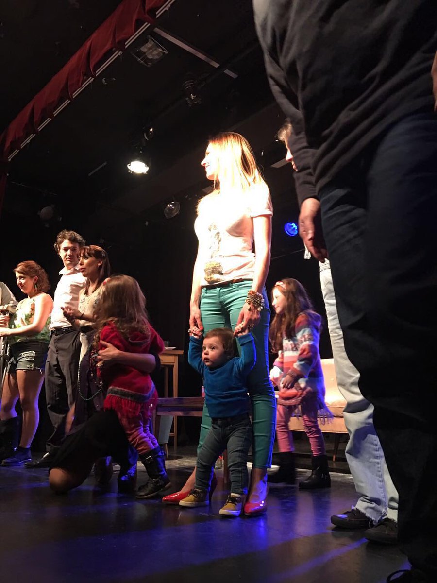 nati_alva's tweet image. Postales de la última función!🎭
Cuánta alegría haberla compartido con el amor de mi vida, mi Baltu-Baltu
🦄💙🦄💙🦄💙🦄💙🦄💙