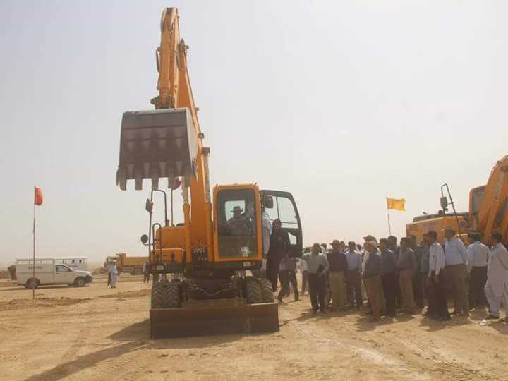 BTKNewsChannel's tweet photo. Ground Breaking Ceremony Of Dancing Fountain Inside Pakistan's First International Theme Park At Bahria Town Karachi https://t.co/4N66znnZmN