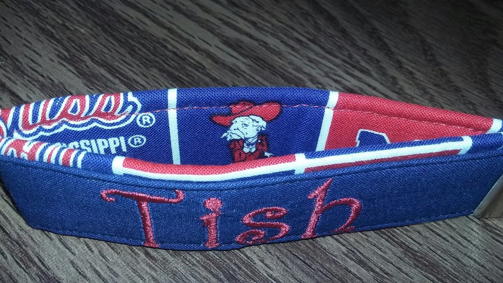 tishclarktv1234's tweet photo. Keychain one of our BB mom's made me β€οΈπ My #HottyToddy cup runeth over ππΌβΎοΈ β€οΈππ#RebelReporter #BOOM https://t.co/a2U1biS3hG