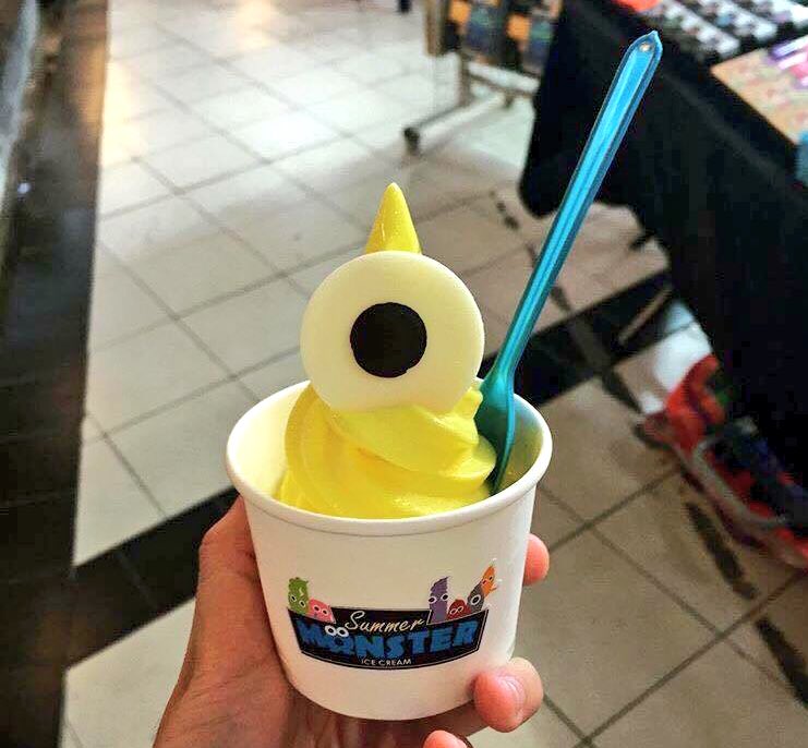 NorthSpace_Life's tweet photo. สายไหม-ไอศกรีมที่กินเเล้วฟินเหมือนบินขึ้นฟ้า 📍Summer Monster Ice Cream มาลินพลาซ่า #รีวิวเชียงใหม่ https://t.co/5yBk8objGz