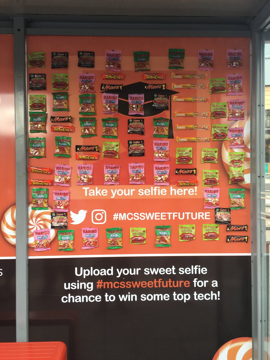 MCSGroupBelfast's tweet photo. The sun is out & we're loving it so this afternoon the bus stop @QUBSU will be restocked with sweets #mcssweetfuture https://t.co/bIAg1pQqXH