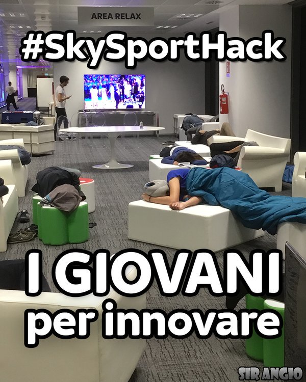 emvignapiano's tweet photo. #SkySportHack 2gg per innovare il racconto dello Sport sintetizzate da 4 img create dai partecipanti guardando oltre https://t.co/xpix41Tjy8