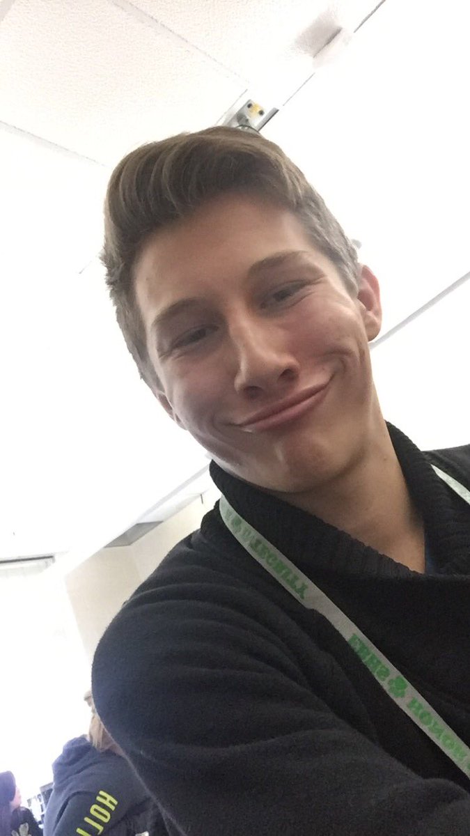 thedanecdotes's tweet photo. #justdanrogothings #danecdotes https://t.co/MCZcFpNPge
