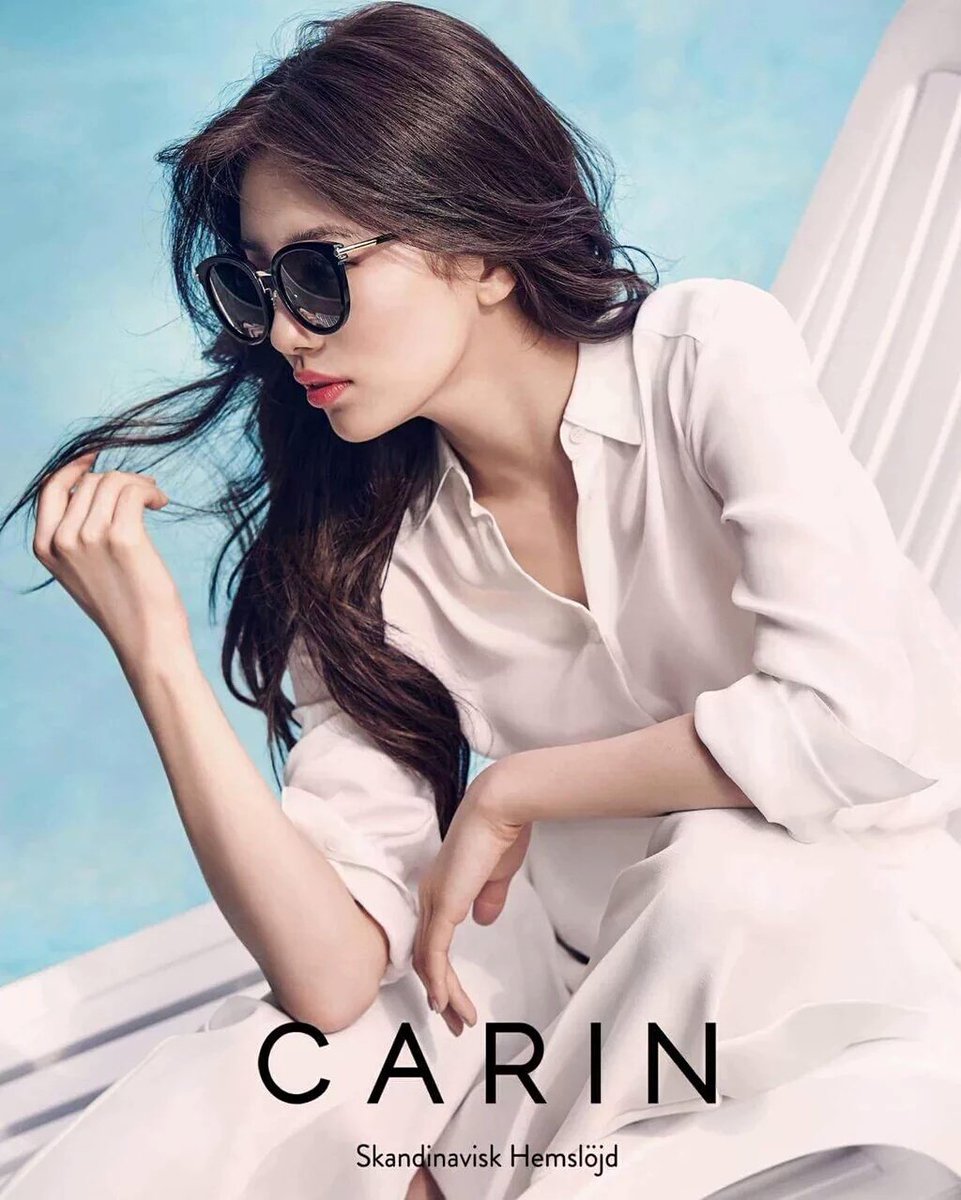 onlyqueen2016's tweet photo. White Carin 😍😘
#suzymissa https://t.co/LJor3g91fe