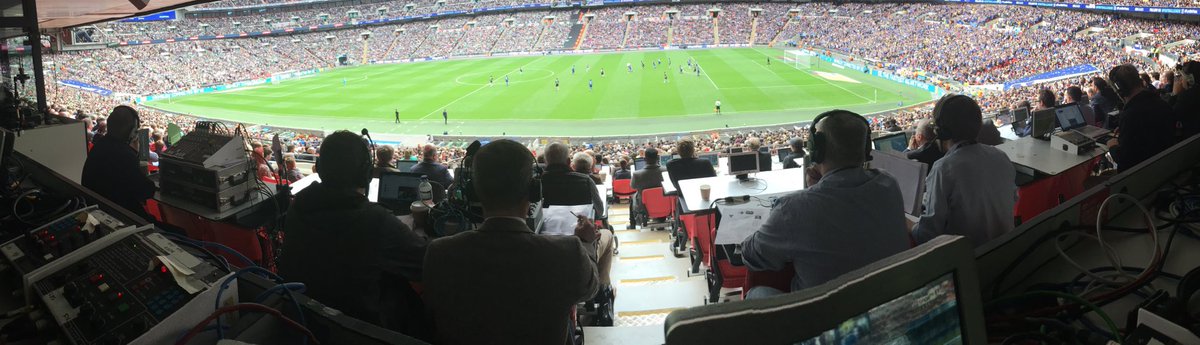 A 60,000 crowd for a Match in the fourth tier? Of course! That's football in England