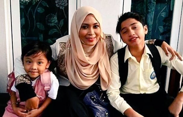 DSHKPMS's tweet photo. Mama hani kena hantar Aira &amp; Rayyan ke sekolah sb kalah osom dgn Papa Ahnaf.😂

#diasemanishoney
#diasemanishoneyraya https://t.co/ulXwXAZ4ug
