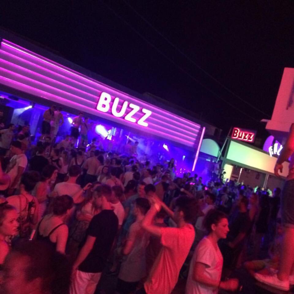 Street raving outside the legendary <a href="/BuzzBarKavos/">Buzz Bar Kavos</a>