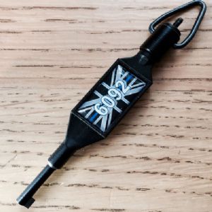 Enforcelogic's tweet photo. Exclusive to Enforce-Logic, this #handcuffkey featuring a thin blue line and YOUR collar nu… https://t.co/4E6nNywR0w https://t.co/hSOQOYluqN