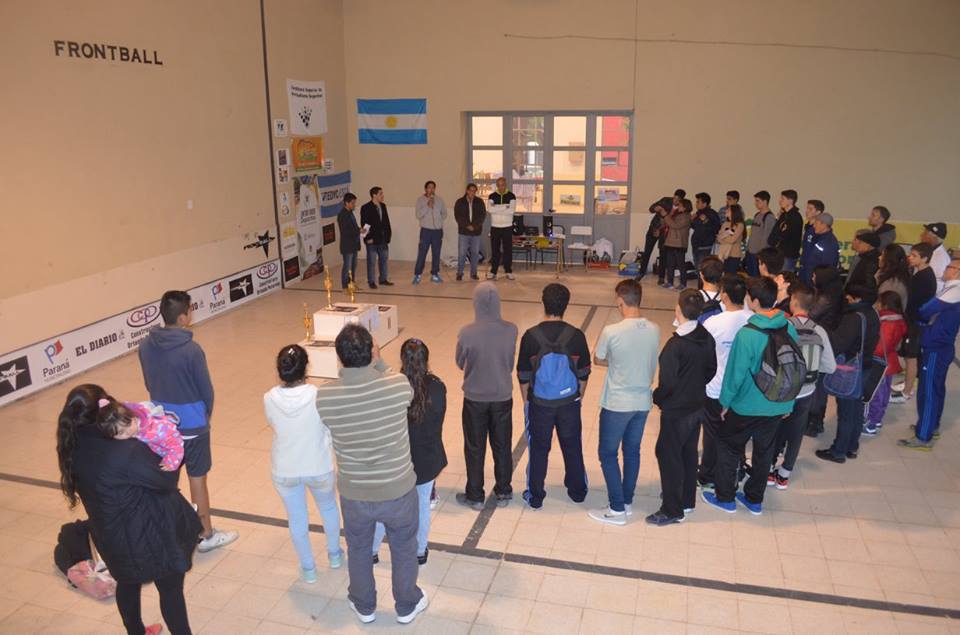 deporteparana's tweet photo. Se disputo el Nacional de #FrontBall en #Paraná. 
Ver fotos en: https://t.co/YEb4U5HZWO Y https://t.co/Ruq1hvc70P https://t.co/JL5tUA8yO0