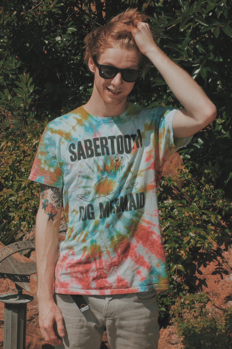 EndTheFightBand's tweet photo. Oh look at bb boy https://t.co/fqYgKwgPQC